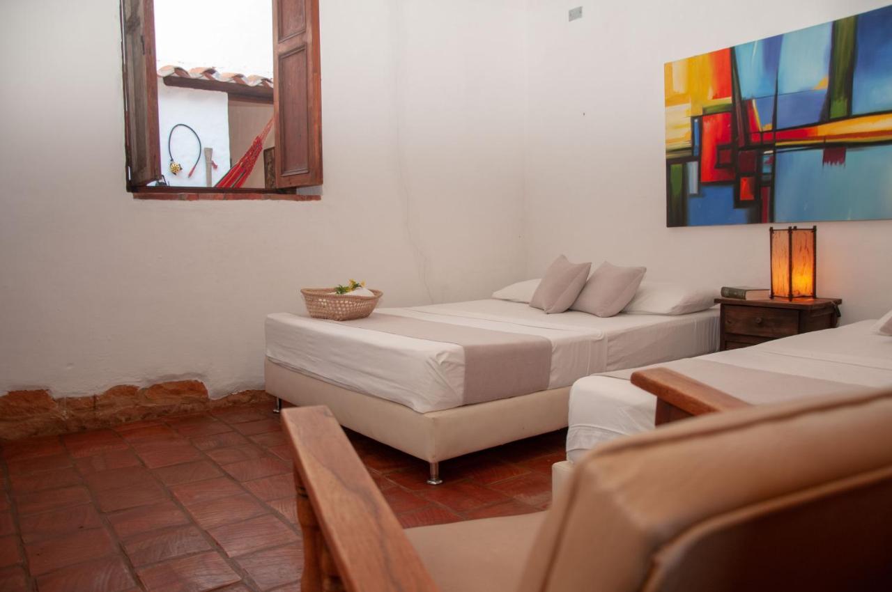 La Juanita Hostel บาริชารา ภายนอก รูปภาพ