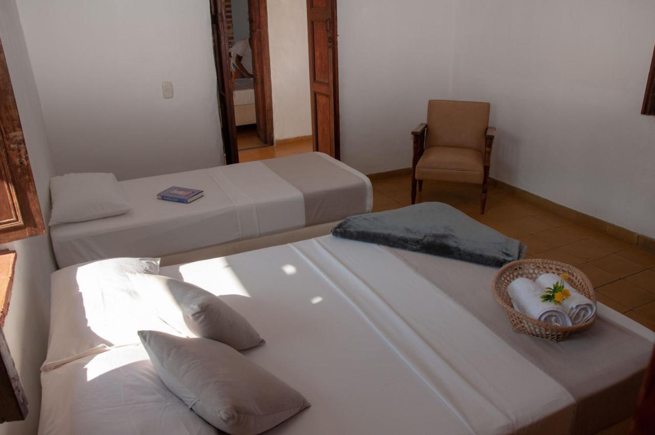 La Juanita Hostel บาริชารา ภายนอก รูปภาพ