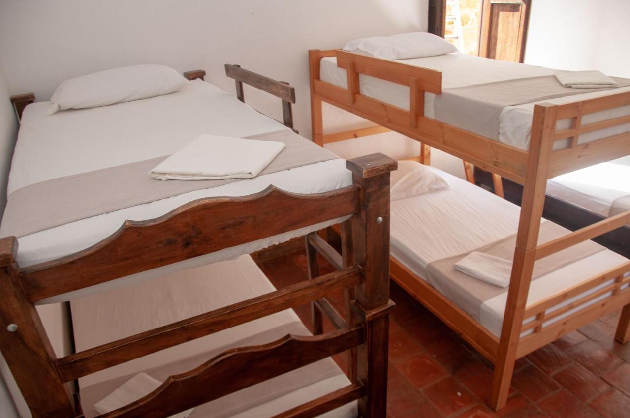 La Juanita Hostel บาริชารา ภายนอก รูปภาพ